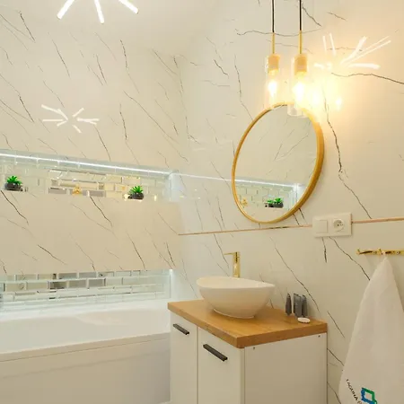 Laguna Beskidow - Perlowy Wellness 公寓 *