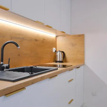 Laguna Beskidow - Perlowy Wellness Lägenhet Bierna