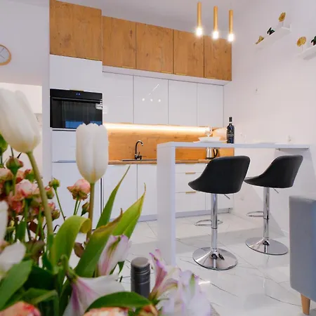 Laguna Beskidow - Perlowy Wellness Lägenhet